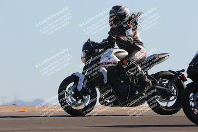 media/Nov-06-2023-Moto Forza (Mon) [[ce023d0744]]/2-Advanced Group/Session 4 (Turn 9)/